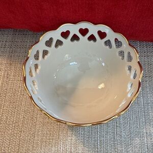 Lenox Gold-Trimmed Heart Cutout Bowl